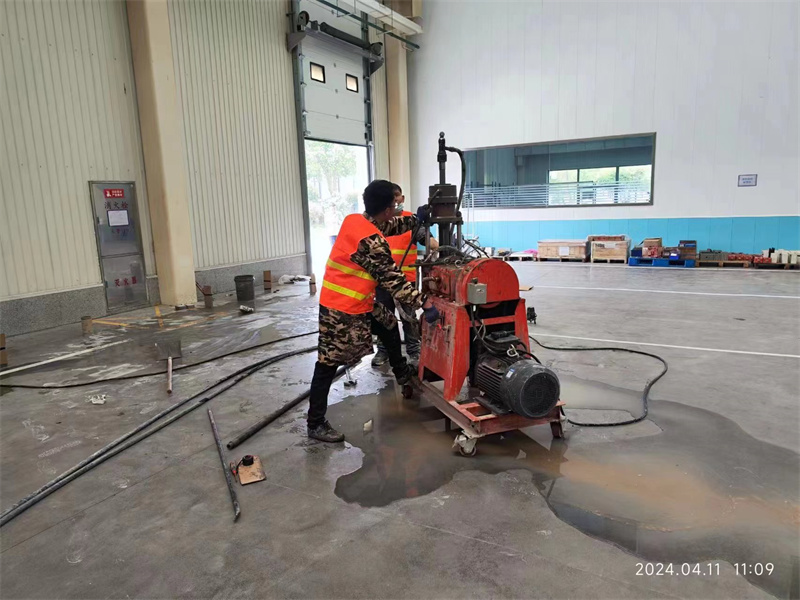 齐河厂房地面下沉塌陷注浆加固施工